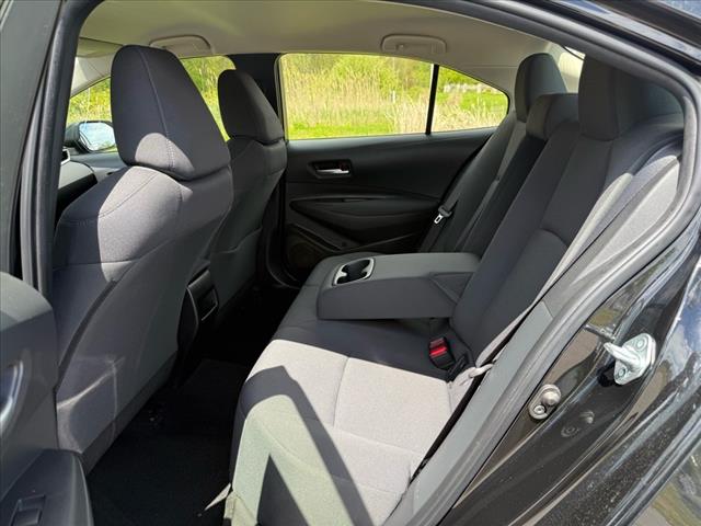 2021 Toyota Corolla LE - Photo 16