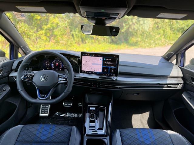 2025 Volkswagen Golf R Black Edition 4Motion - Photo 16