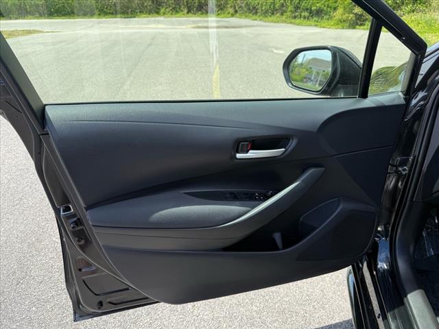 2021 Toyota Corolla LE - Photo 17