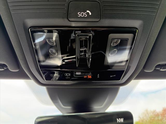 2025 Volkswagen Golf GTI SE - Photo 17