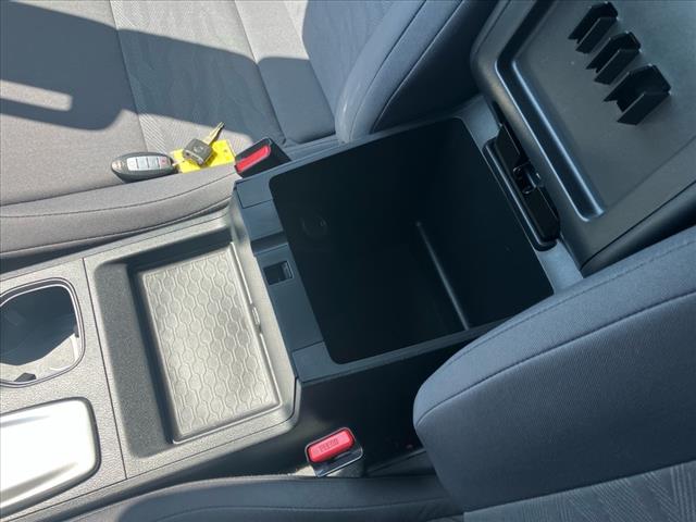 2022 Nissan Frontier S - Photo 18