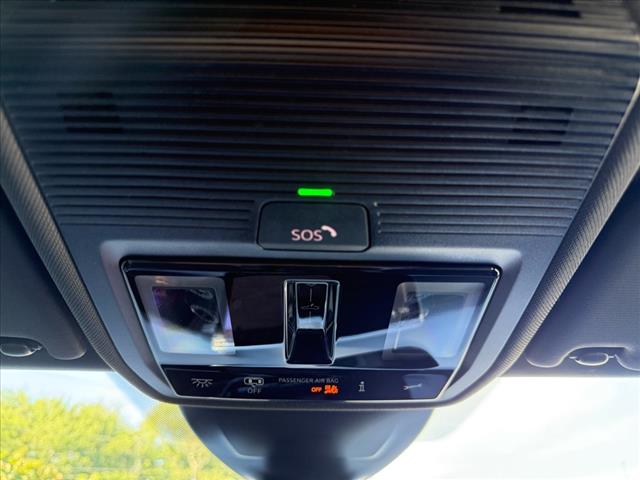 2025 Volkswagen Golf GTI SE - Photo 18