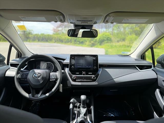 2021 Toyota Corolla LE - Photo 19