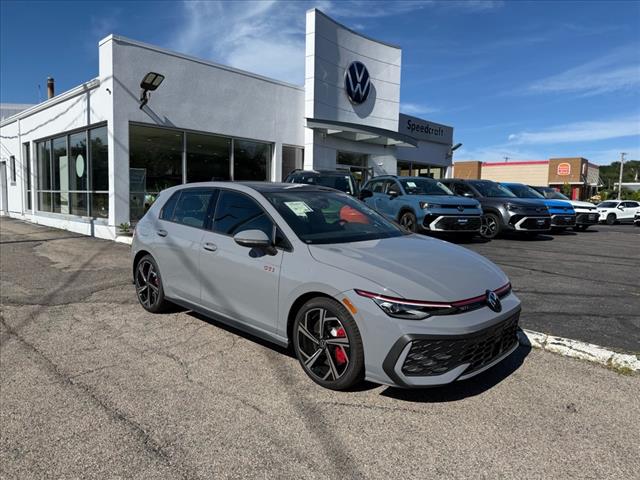 2025 Volkswagen Golf GTI SE - Photo 1