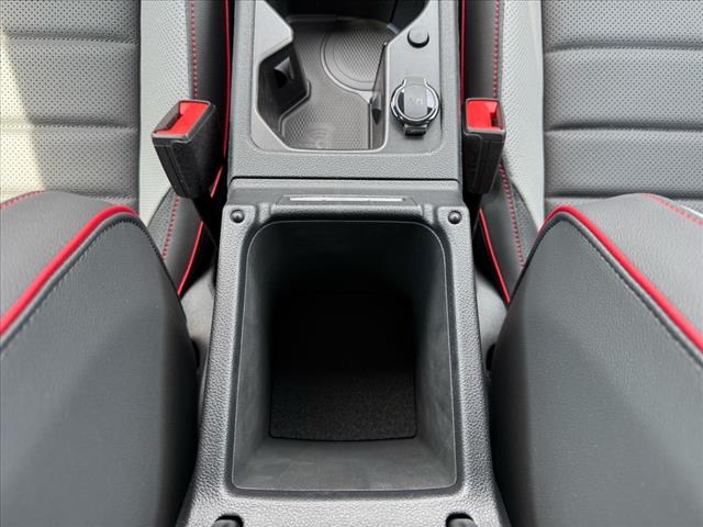 2025 Volkswagen Golf GTI SE - Photo 20