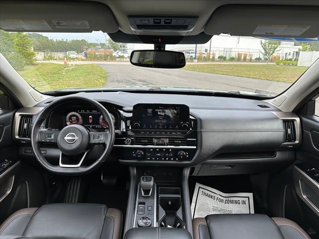 2022 Nissan Pathfinder Platinum - Photo 23