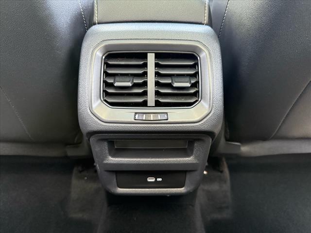 2022 Volkswagen Taos SE - Photo 25