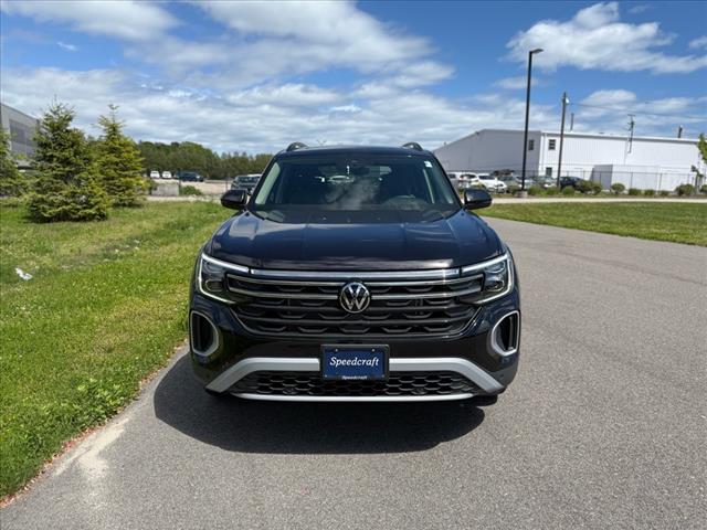 2025 Volkswagen Atlas Peak Edition 4Motion - Photo 2
