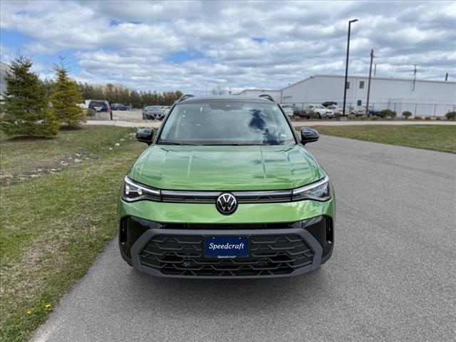 2025 Volkswagen Taos SE Black 4Motion - Photo 2