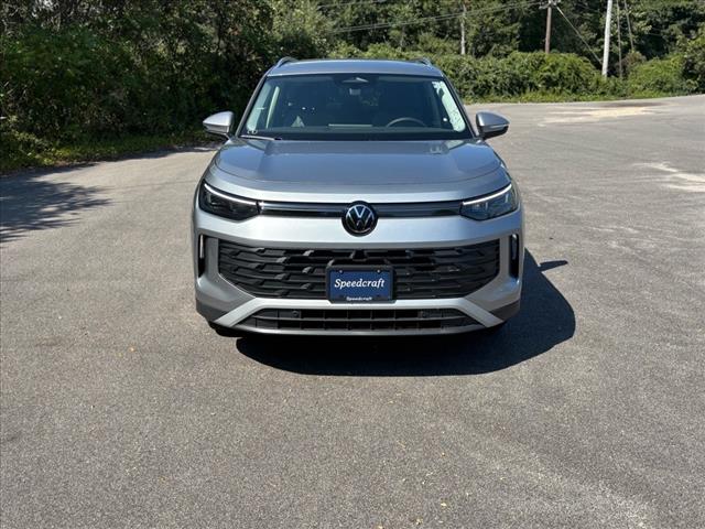 2025 Volkswagen Tiguan S 4Motion - Photo 2