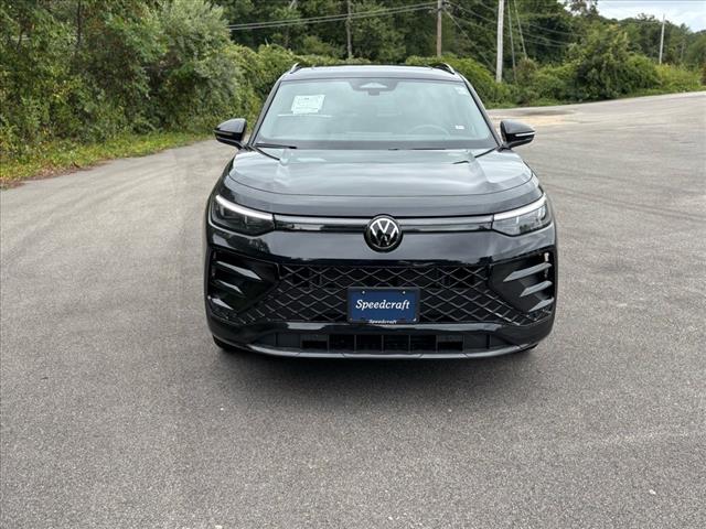 2025 Volkswagen Tiguan SE R-Line Black 4Motion - Photo 2