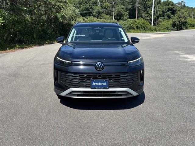2025 Volkswagen Tiguan SE 4Motion - Photo 2
