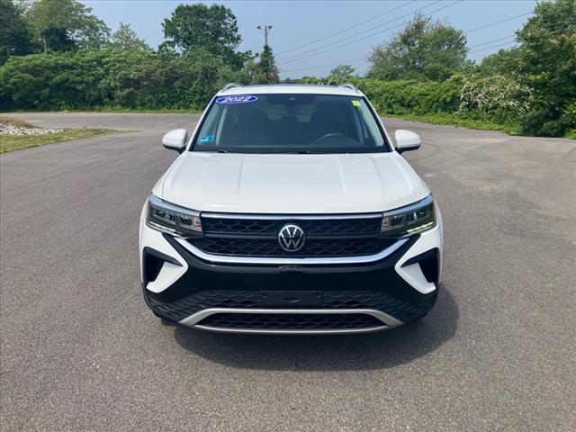 2022 Volkswagen Taos SE 4Motion - Photo 2