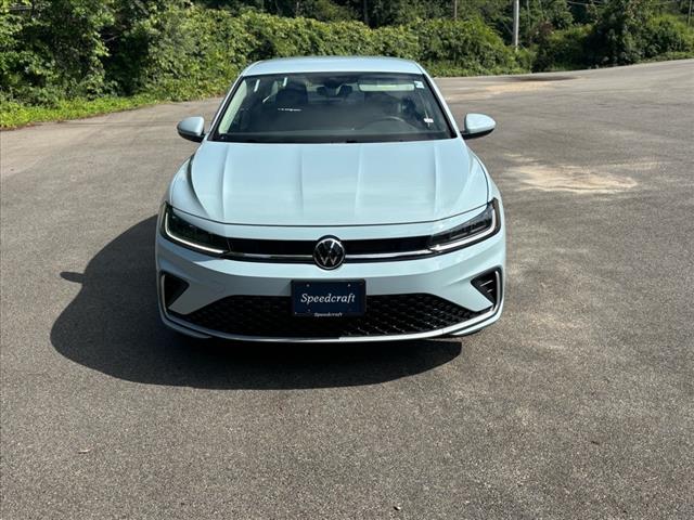 2025 Volkswagen Jetta SE - Photo 2