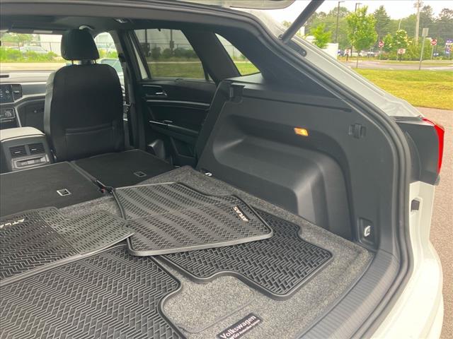 2020 Volkswagen Atlas Cross Sport V6 SEL Premium 4Motion - Photo 36