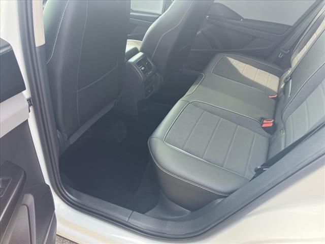 2022 Volkswagen Taos SE 4Motion - Photo 37