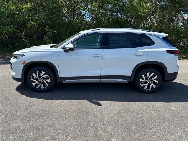 2025 Volkswagen Tiguan S 4Motion - Photo 3