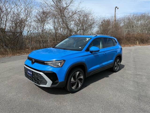 2025 Volkswagen Taos SE 4Motion - Photo 3