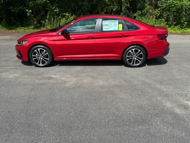 2025 Volkswagen Jetta Sport - Photo 3