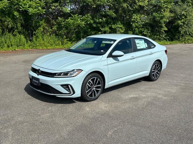2025 Volkswagen Jetta SE - Photo 3