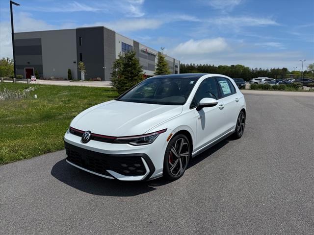 2025 Volkswagen Golf GTI SE - Photo 3