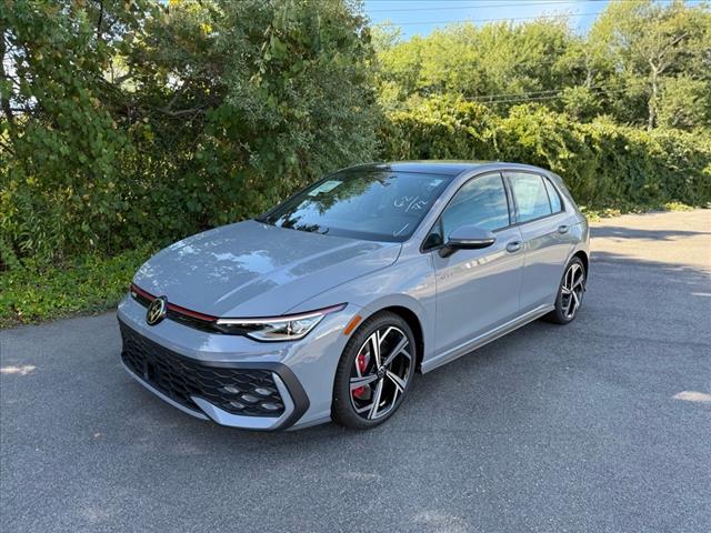 2025 Volkswagen Golf GTI SE - Photo 3