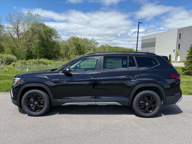 2025 Volkswagen Atlas Peak Edition 4Motion - Photo 4