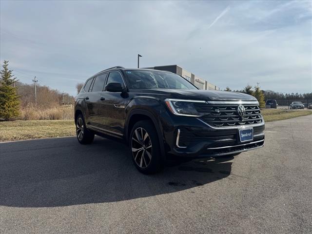 2025 Volkswagen Atlas SEL Premium R-Line 4Motion - Photo 4