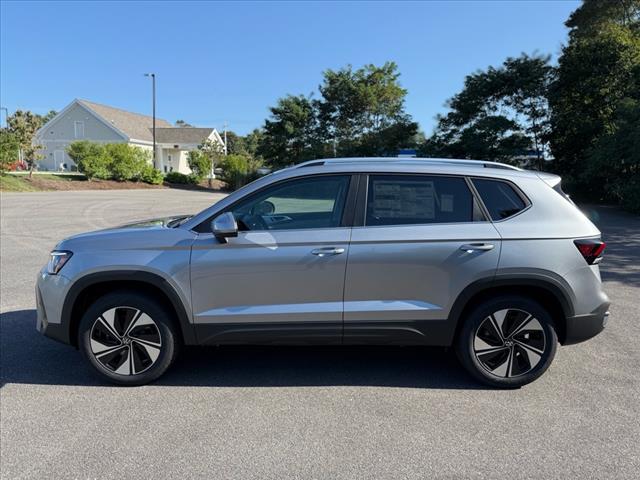 2025 Volkswagen Taos SE 4Motion - Photo 4