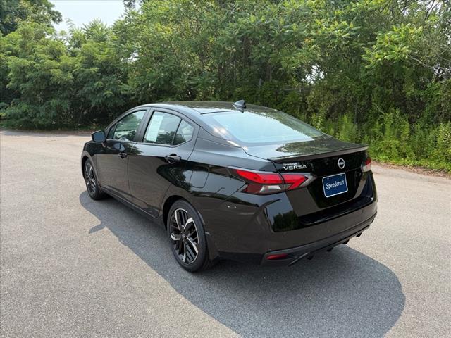 2023 Nissan Versa SR - Photo 5
