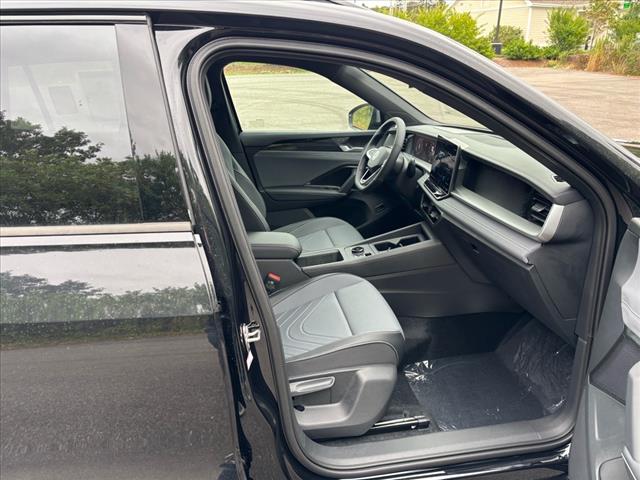 2025 Volkswagen Tiguan SE R-Line Black 4Motion - Photo 6