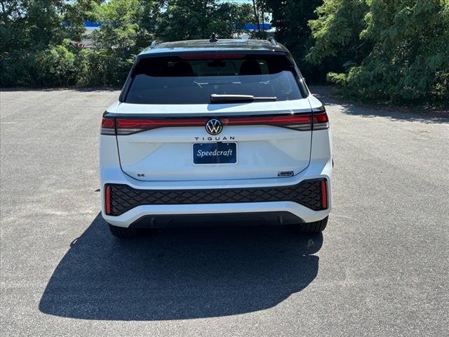 2025 Volkswagen Tiguan SE R-Line Black 4Motion - Photo 6