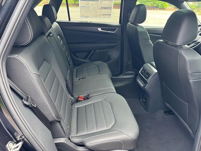 2025 Volkswagen Atlas Cross Sport SEL R-Line Black 4Motion - Photo 8