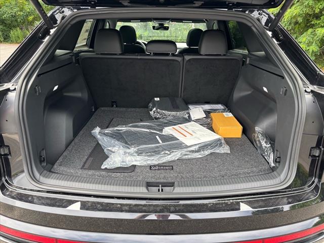 2025 Volkswagen Atlas Cross Sport SEL R-Line Black 4Motion - Photo 9