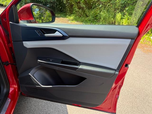 2022 Volkswagen Taos SE - Photo 9