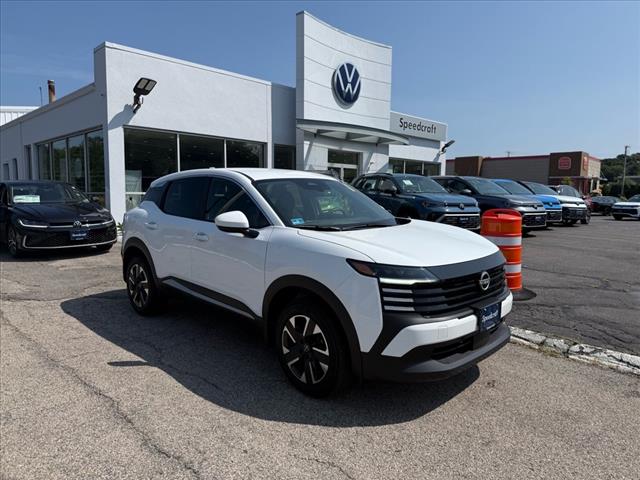 2025 Nissan Kicks SV, 3N8AP6CBXSL309209, Stock Number: PT2404