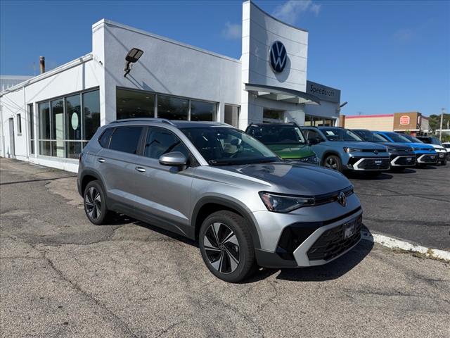 2025 Volkswagen Taos SE 4Motion, 3VVUC7B28SM082254, Stock Number: V25227
