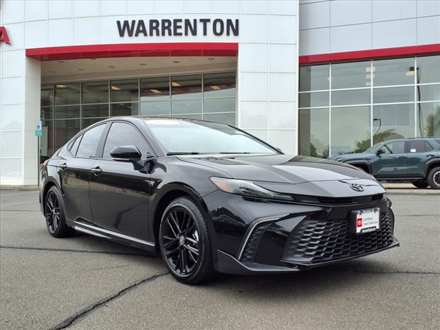 2025 Toyota Camry SE