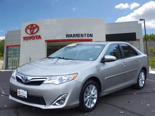 2014 Toyota Camry Hybrid