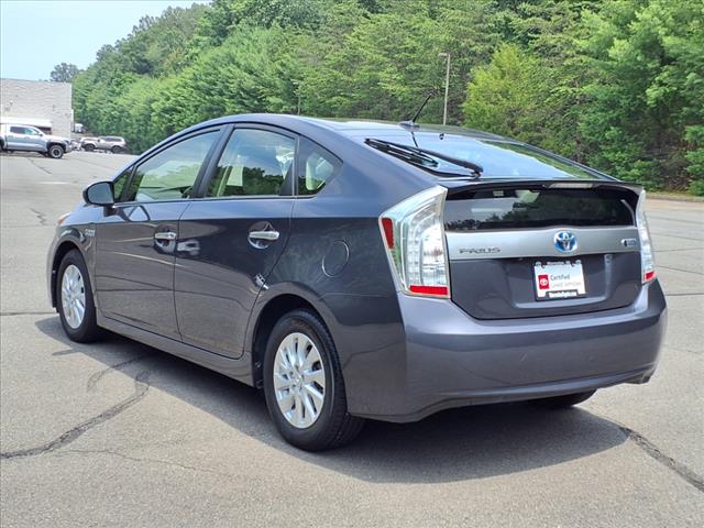 2015 Toyota Prius Plug-in Hybrid Base (CVT)
