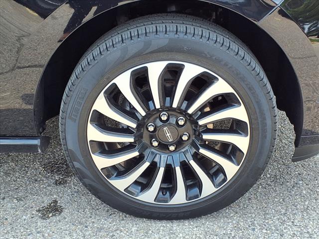 2024 Lincoln Navigator Black Label