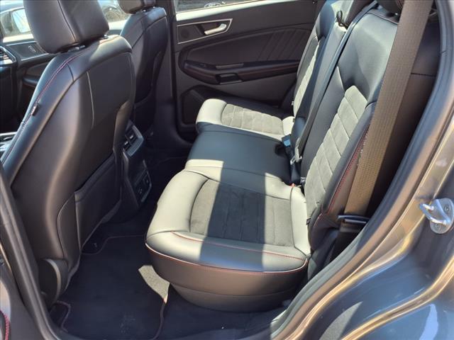 2022 Ford Edge ST Line