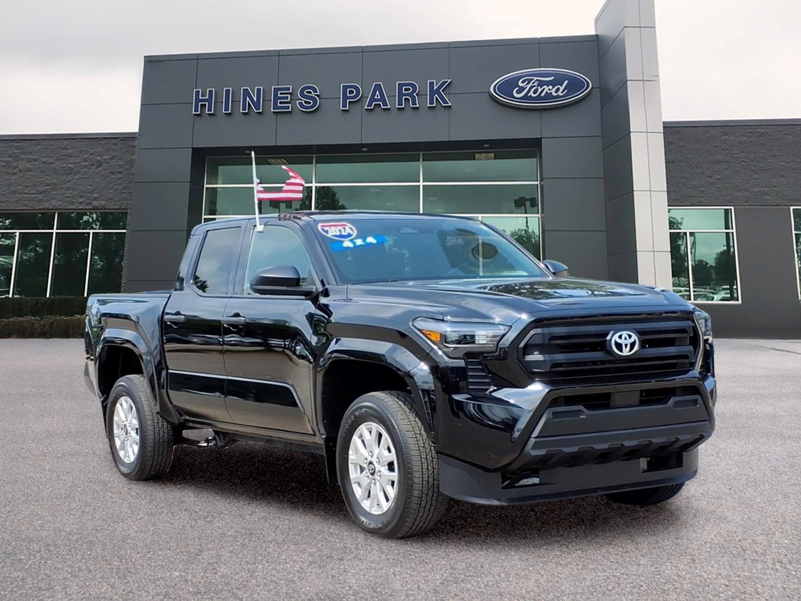  2024 Toyota Tacoma SR Double Cab 4WD   