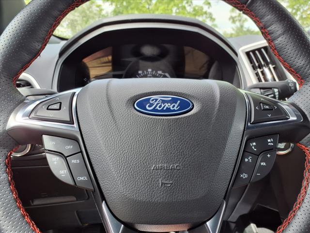 2022 Ford Edge ST Line