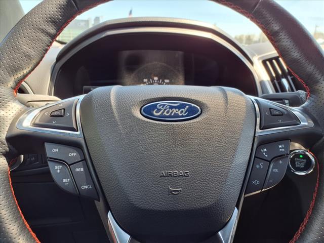 2022 Ford Edge ST Line