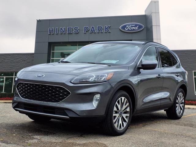 2022 Ford Escape Titanium
