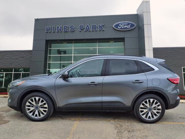 2022 Ford Escape Titanium
