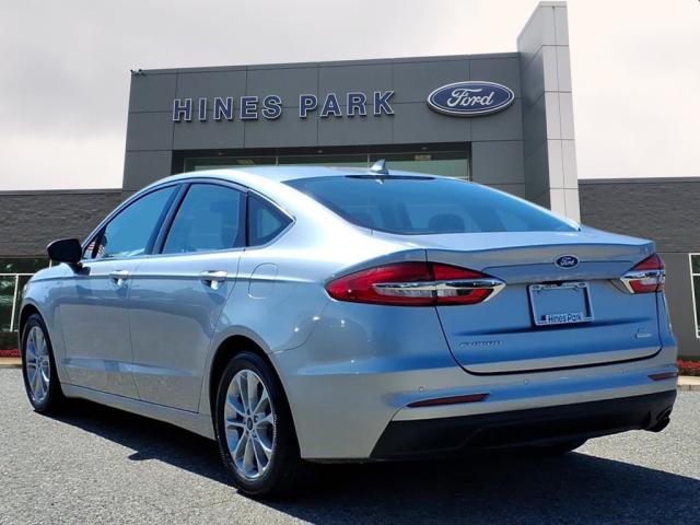 2020 Ford Fusion SE