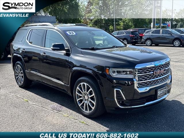 2023 GMC Acadia Denali