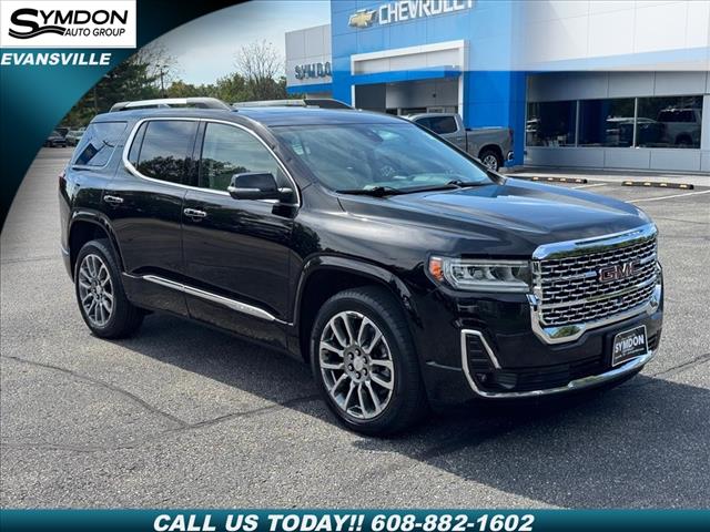 2023 GMC Acadia Denali